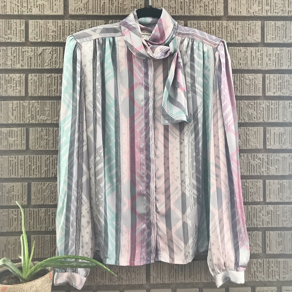 NICOLA • Pastel Striped Long Sleeve Blouse Size 12